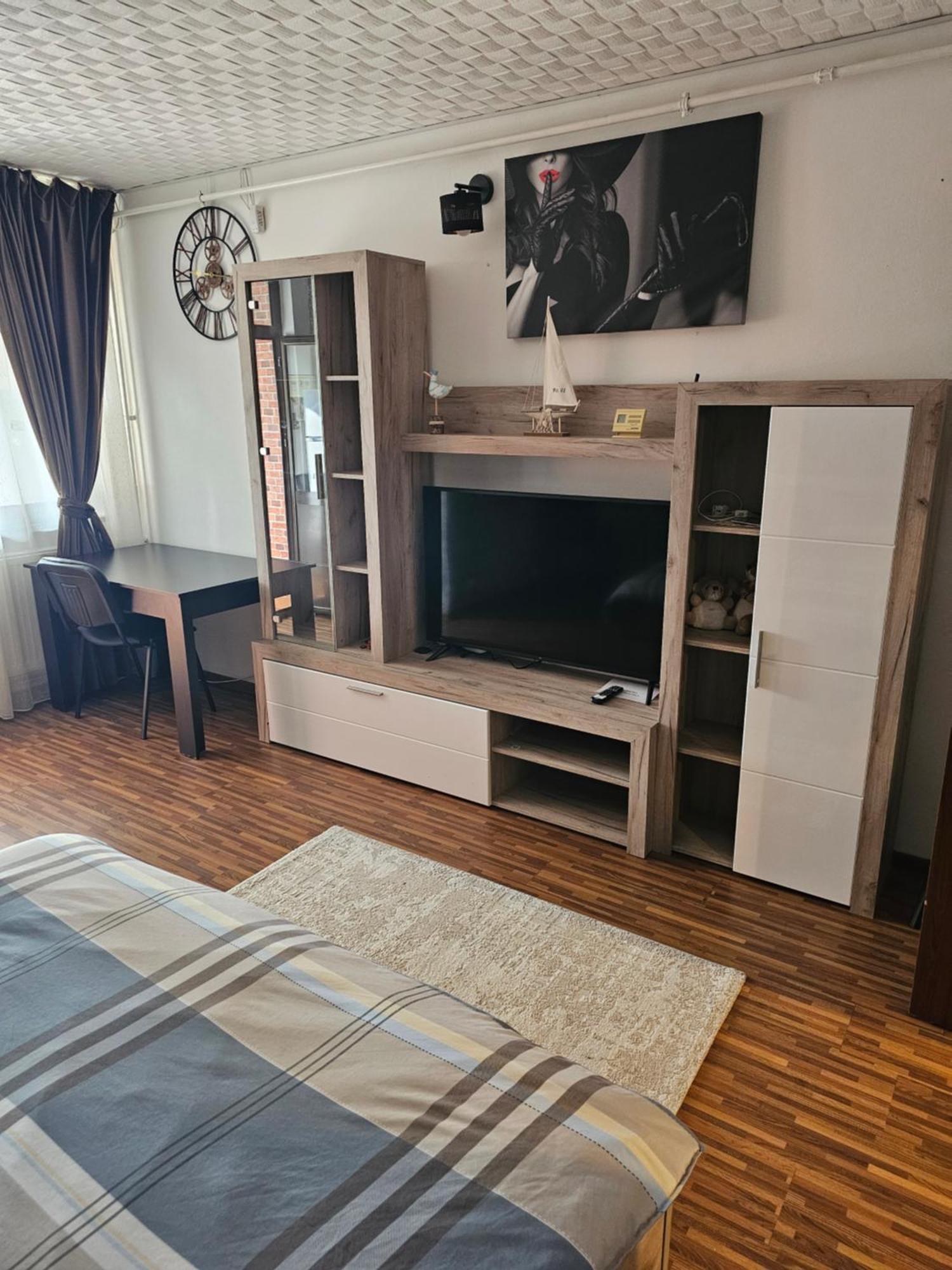Garsoniera Dary Bloc G2Str Mihai Bravu Turnu Măgurele Exterior foto